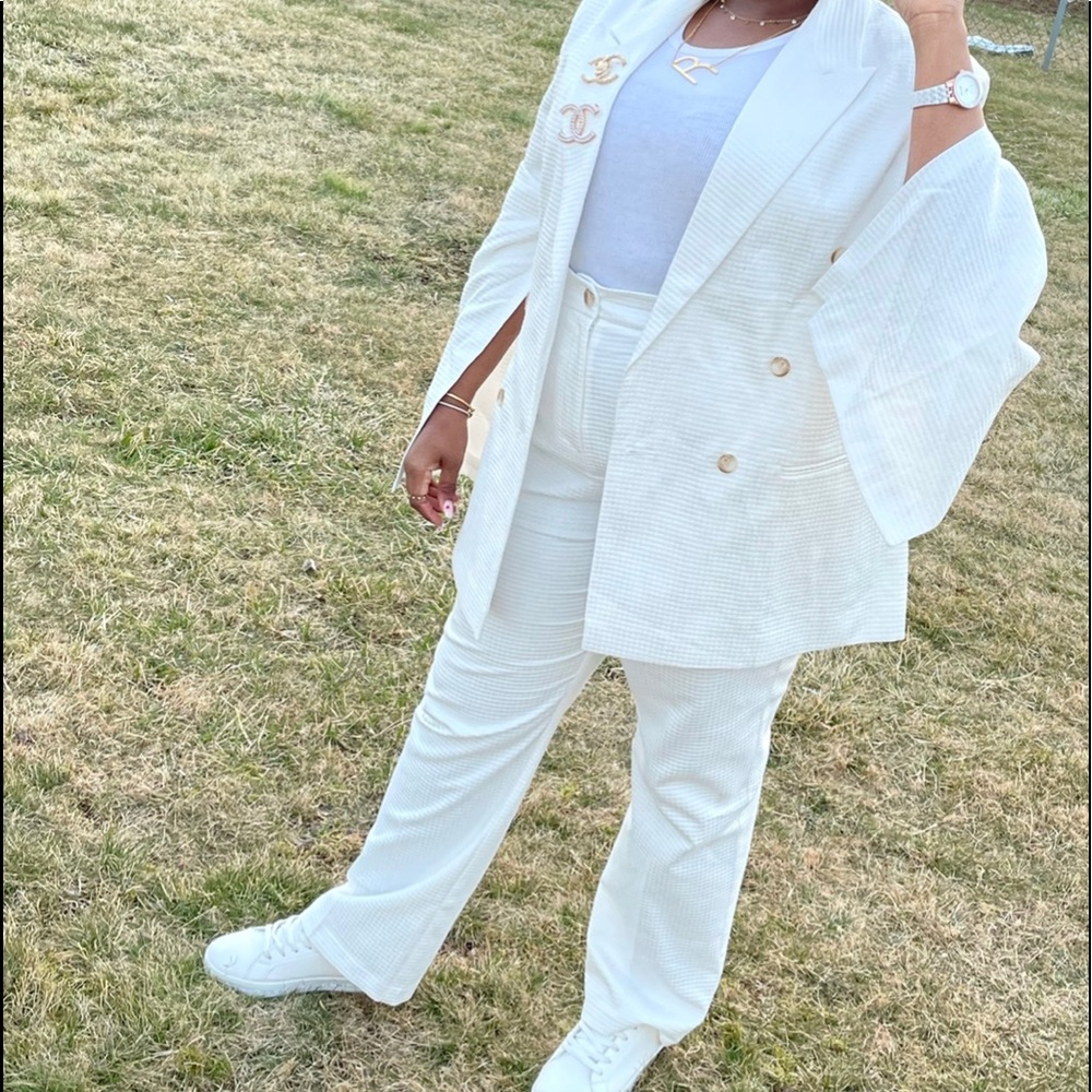ASOS - Picture 2 of 3